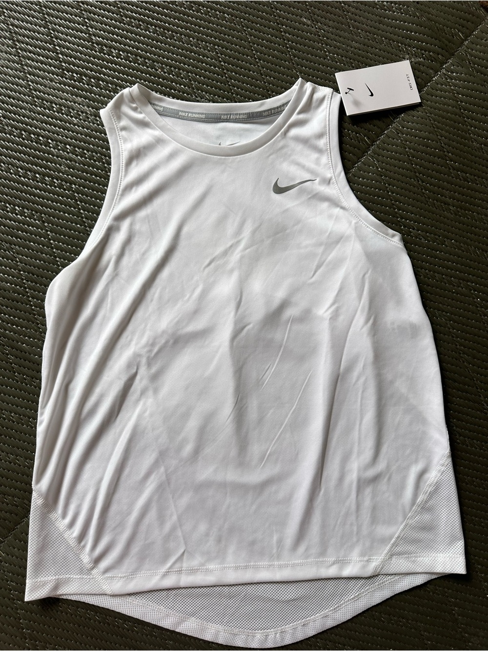Nike Women's Miler Running Tank S White/Reflective Silver AJ8102-100 Dri-FIT NWT